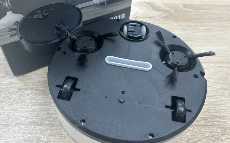 Пылесос Clean Smart Robot