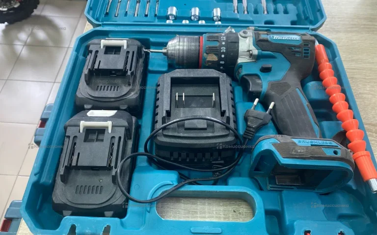 Шуруповерт MAKITA met