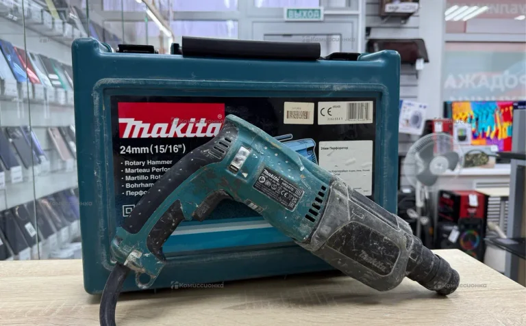 Перфоратор makita HR2470