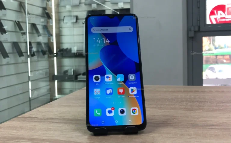 Tecno Spark 10C 4/64 ГБ
