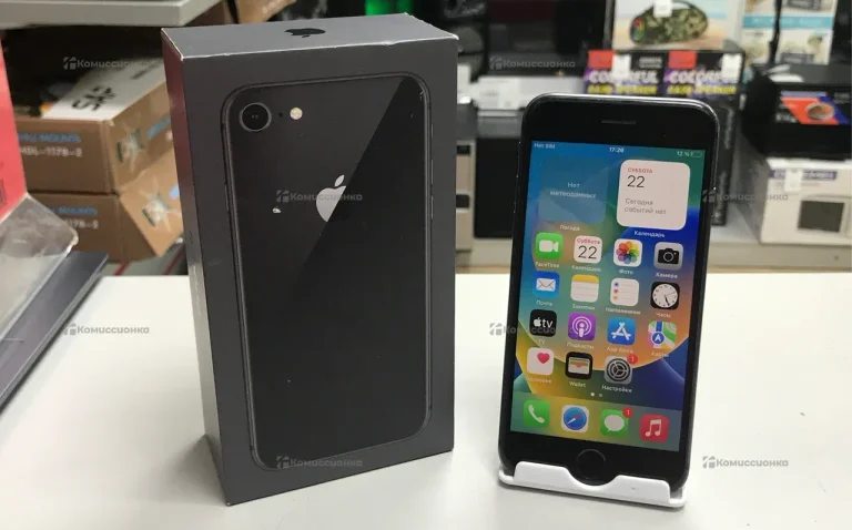 Apple iPhone 8 2/64 ГБ