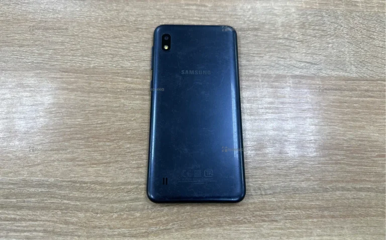 Samsung Galaxy A10 2/32 ГБ
