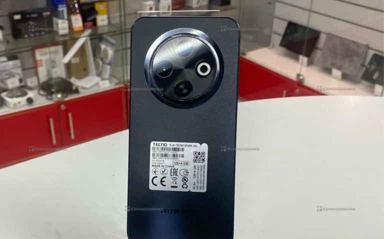 Tecno Spark 30C 4/128 ГБ