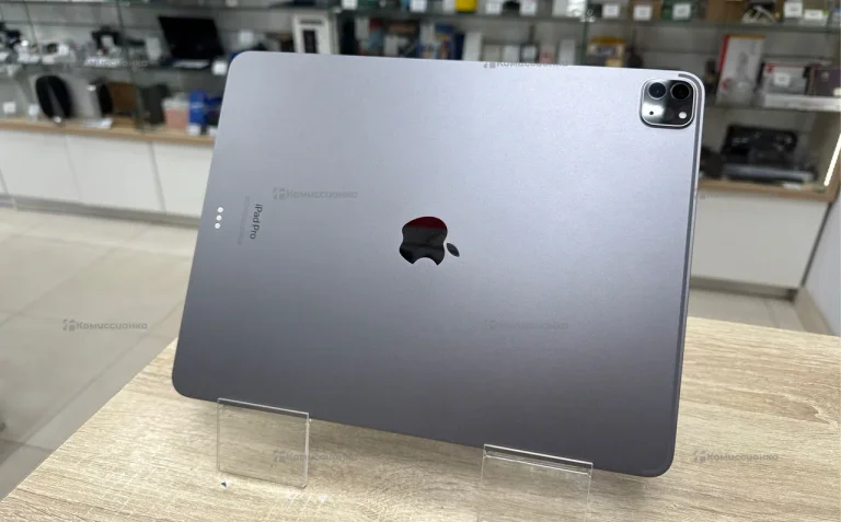 Планшет Apple iPad Pro 12,9 128GB 6 поколение