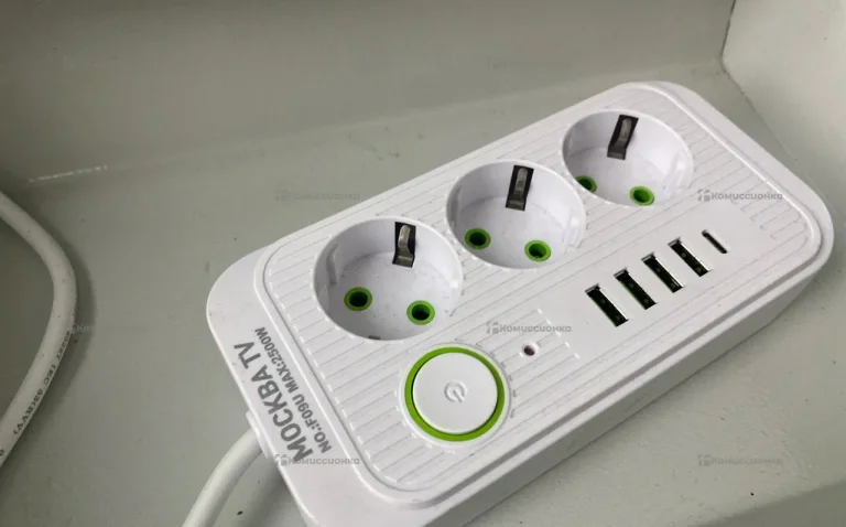 Сетевой фильтр Power socket f09u