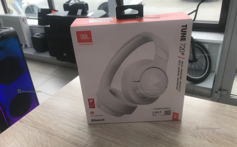 Беспроводные/проводные наушники JBL Tune 720BT