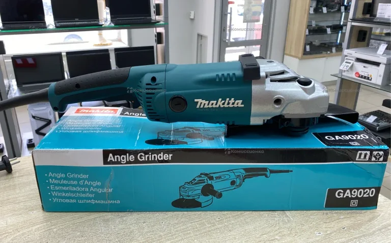 УШМ Makita GA9020