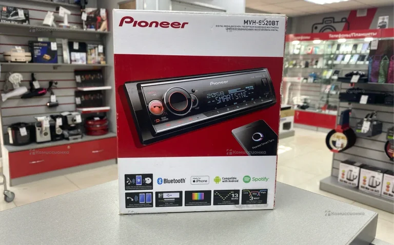 Автомагнитола  Pioneer MVH-S520BT