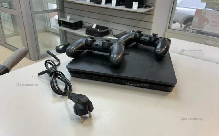 Приставка Sony PlayStation 4 Slim 1TB.