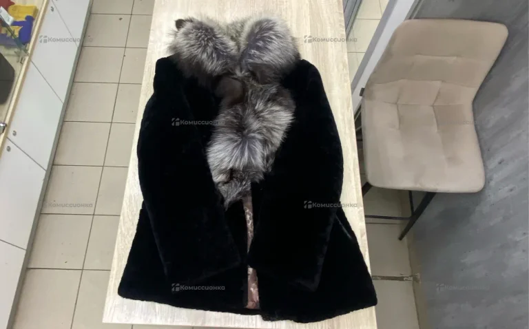 Шуба kalaner  40р