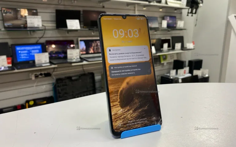 Телефон Realme C61 8/256 ГБ