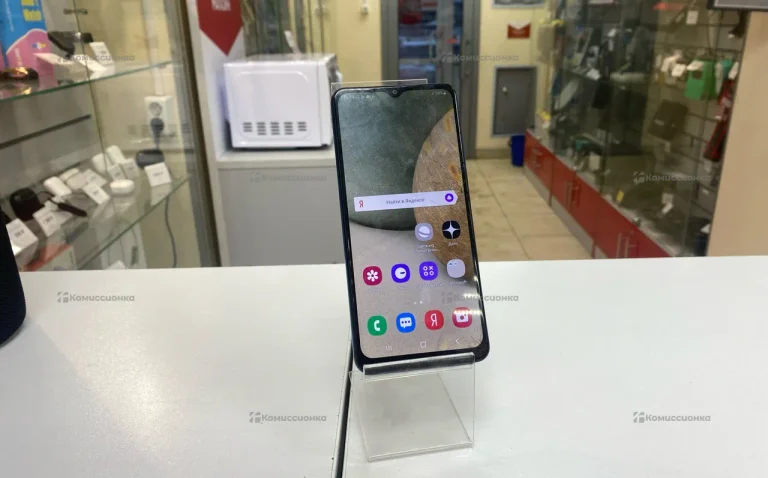 Samsung Galaxy A12 3/32 ГБ