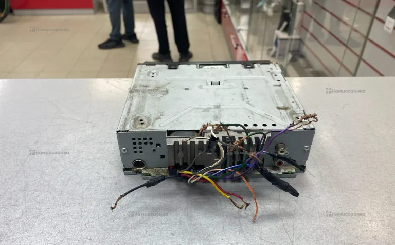 Автомагнитола  Pioneer MVH-150UB