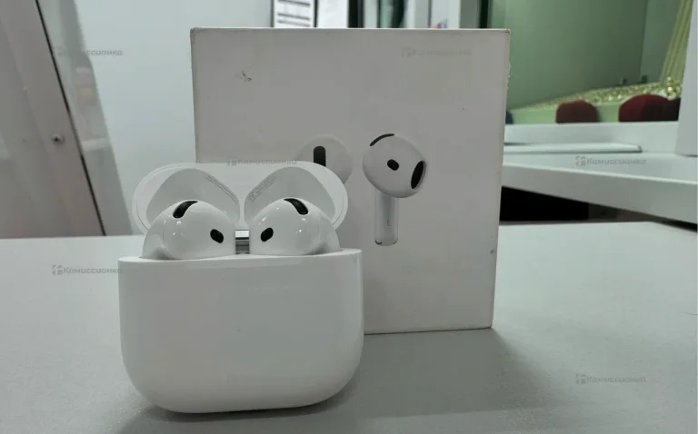 Наушники Airpods 4