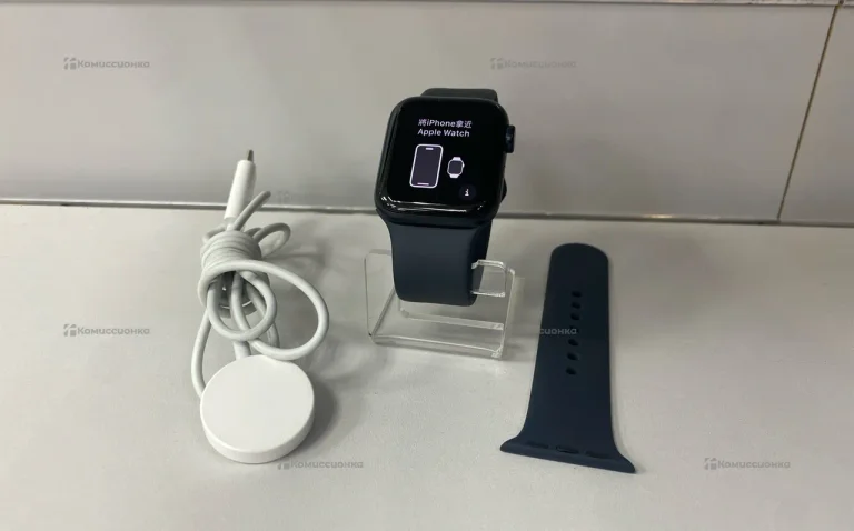 Часы  Apple Watch SE (gen 2) 40mm