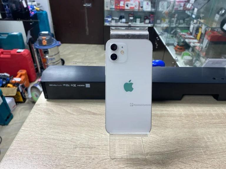 Apple 12 64 ГБ