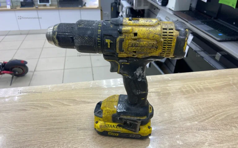 Ударная дрель-шуруповерт Stanley Fatmax SCD711C2K