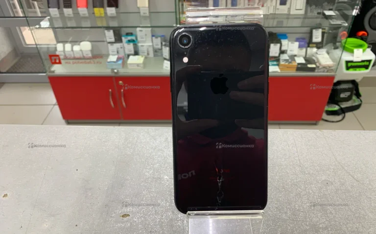 Apple iPhone XR 3/64 ГБ