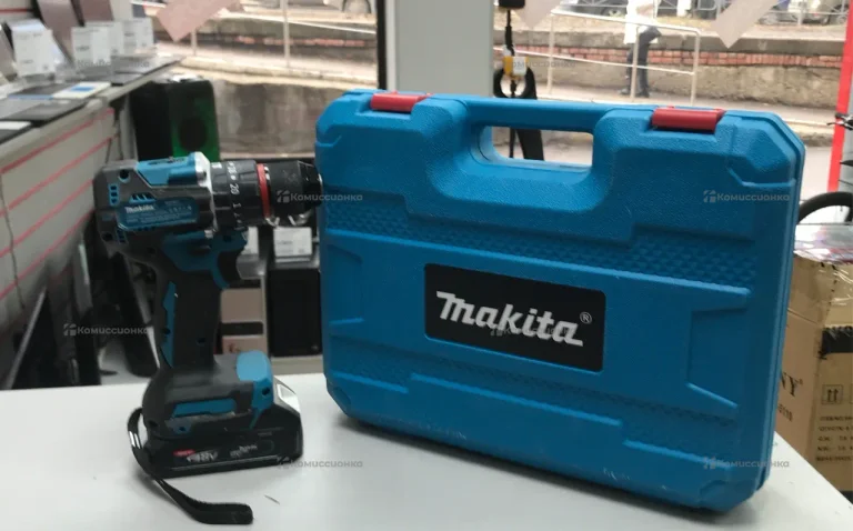 Аккумуляторная бесщеточная дрель-шуруповерт Makita