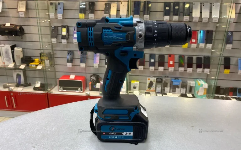 Дрель-шуруповерт X-Force 21V 2x4.0Ah