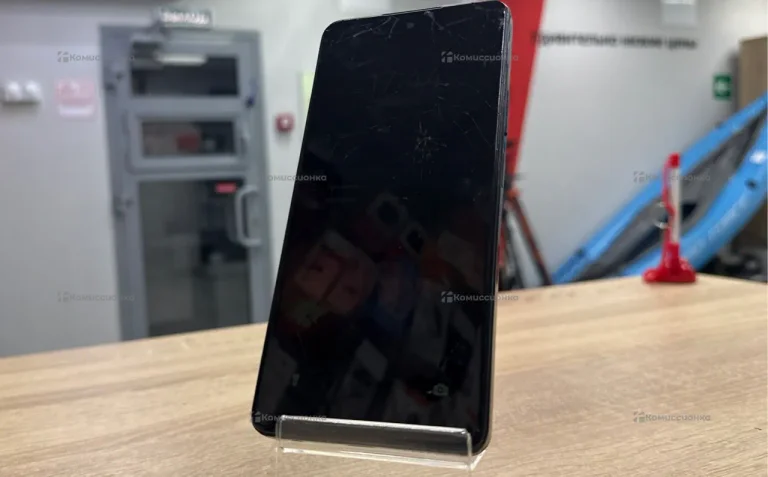 Tecno Spark 20 Pro 8/256 ГБ