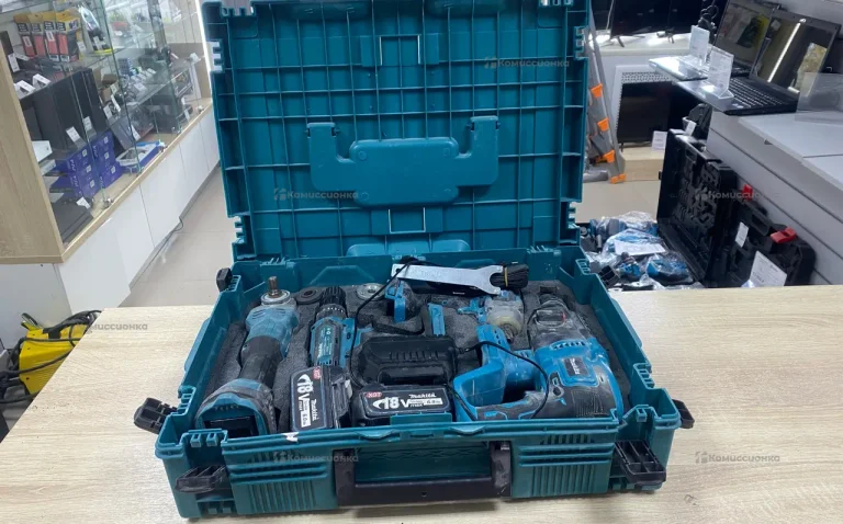 набор Makita 4в1 (гайковерт, перфоратор, Ушм, шуру