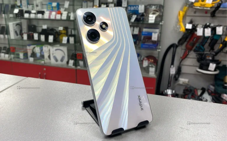 Infinix Hot 30 4/128 ГБ