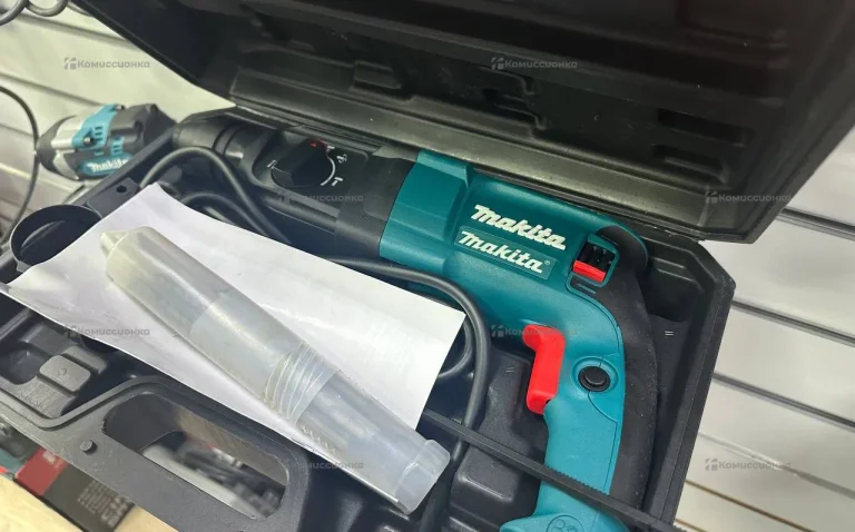 Перфоратор makita