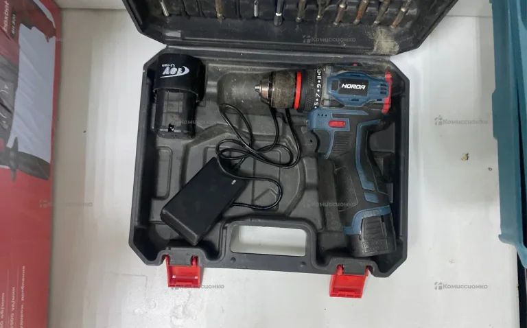 Бесщеточный аккумуляторный шуруповерт 18 В