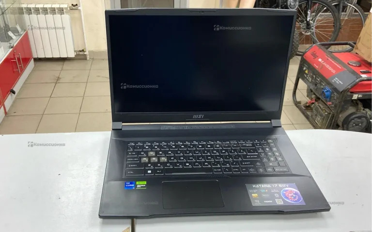 Ноутбук  MSI Katana 17 B12V