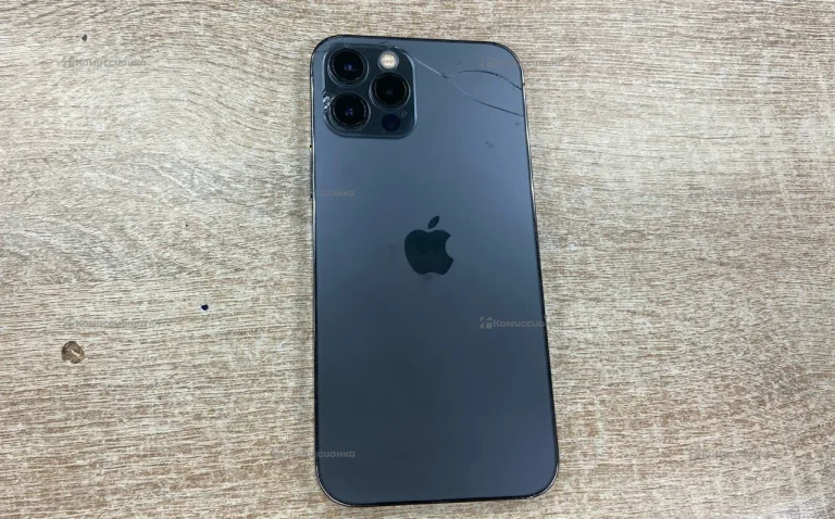Apple iPhone 11 4/128 ГБ