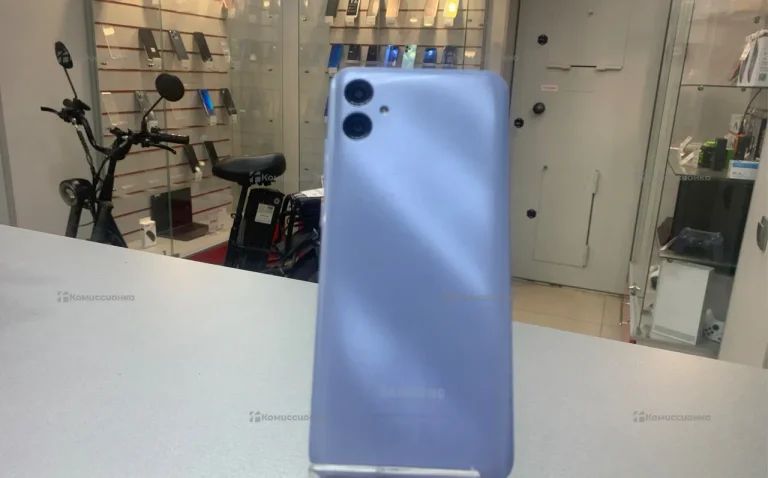 Samsung a04e 3/64