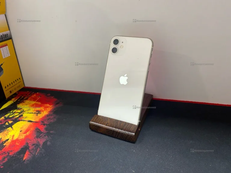 Apple iPhone 11 4/128 ГБ