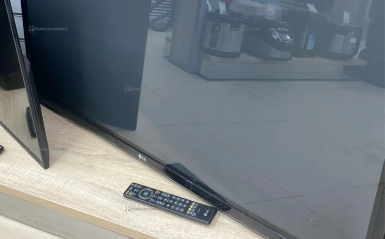 Телевизор LG 50PA4500