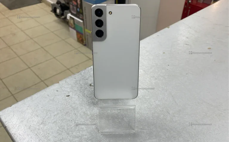 Samsung Galaxy S22 8/256 ГБ