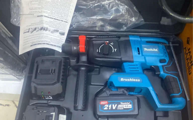 Аккумуляторный перфоратор Makita (реп)
