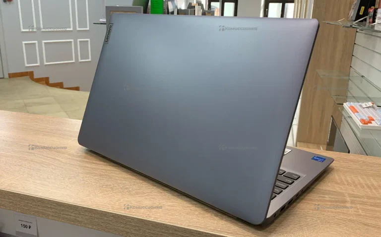 Ноутбук  Lenovo ideapad 3 15iau7