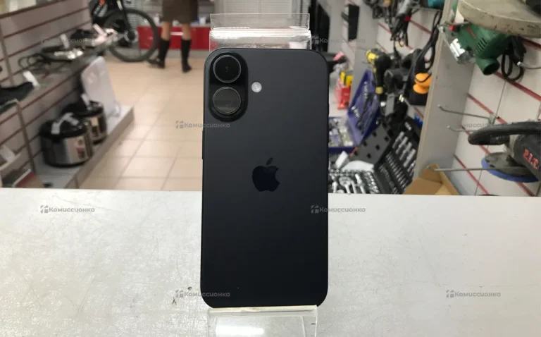 Apple iPhone 16 8/128 ГБ
