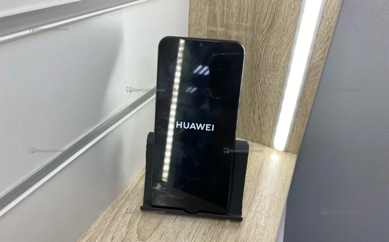Huawei nova Y61 8/128 ГБ
