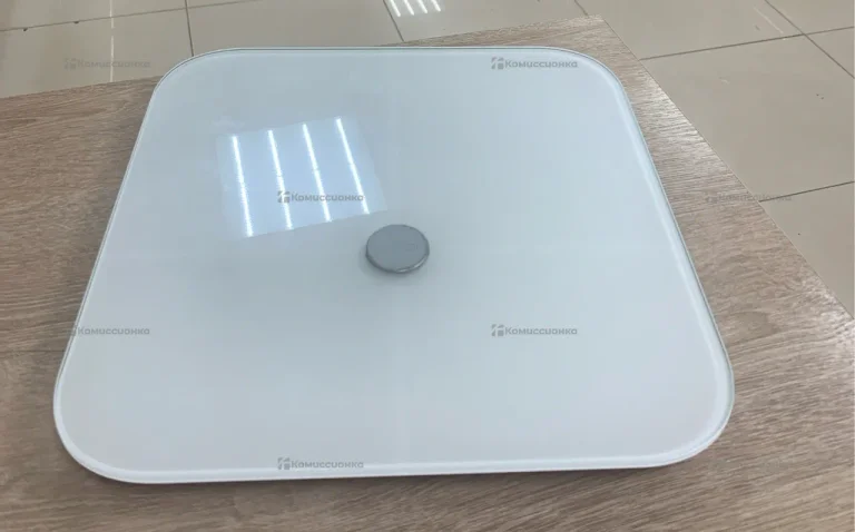 Весы  Honor AH100