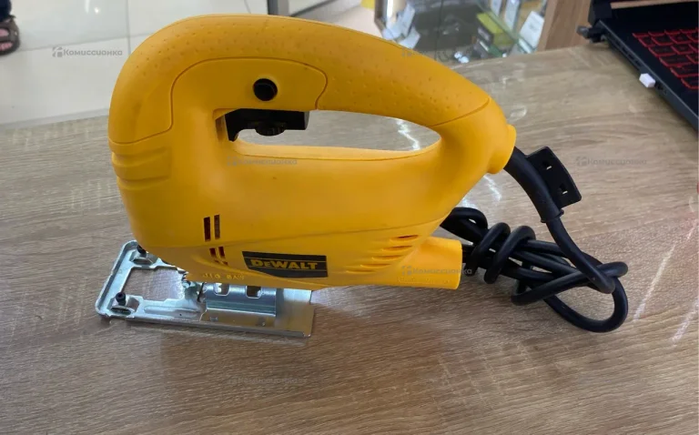 Лобзик dewalt rep