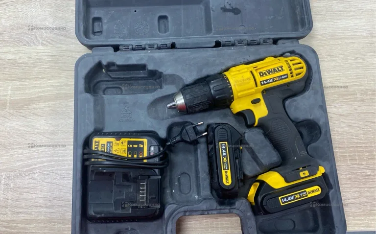 Дрель-Шуруповерт DeWalt DCD734