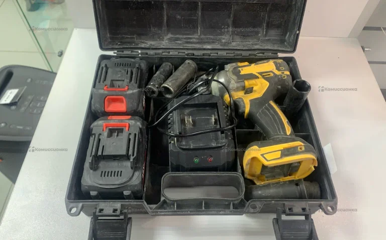 Гайковерт аккумуляторный DeWalt 48 v реплика