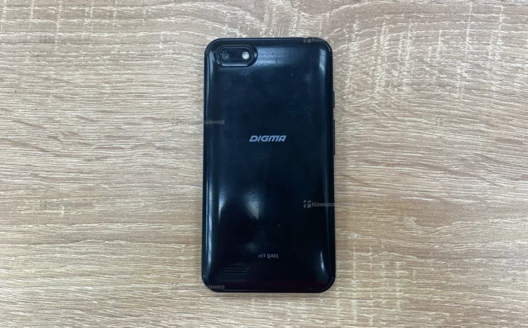 Digma HIT q401 3G.
