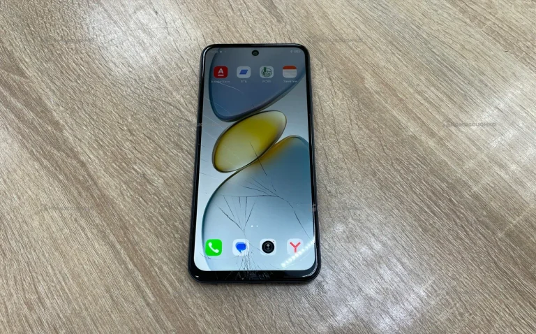 Tecno Spark Go 1 3/64 ГБ