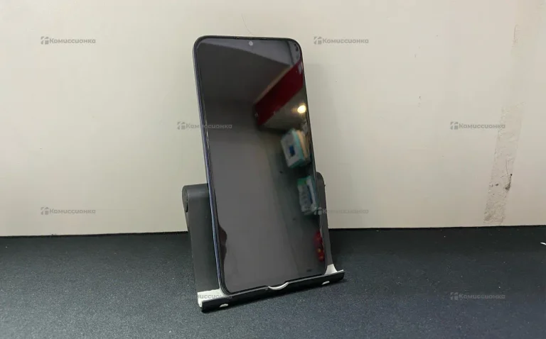 Oppo A17 4/64 ГБ