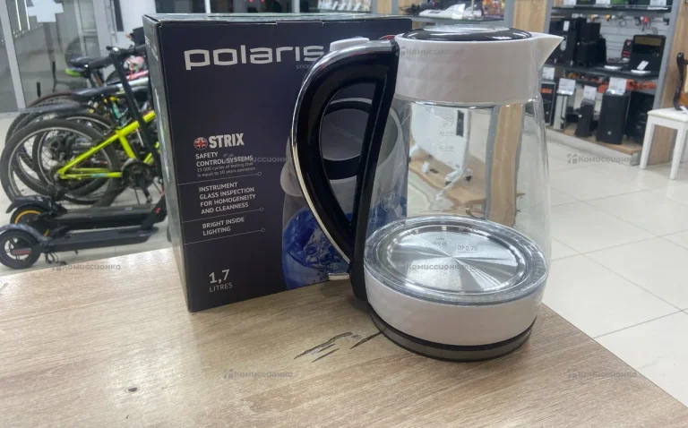 Чайник Polaris 3