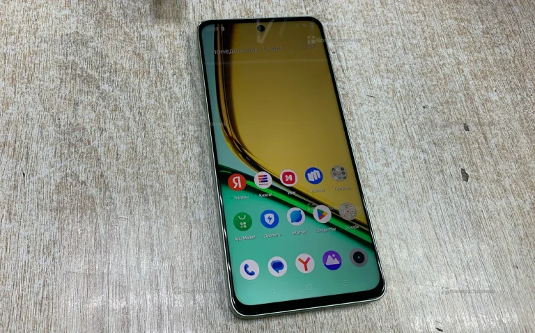 Realme C67 6/128Gb