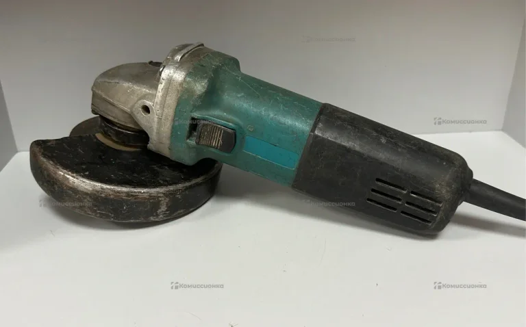 УШМ Makita 9555HN