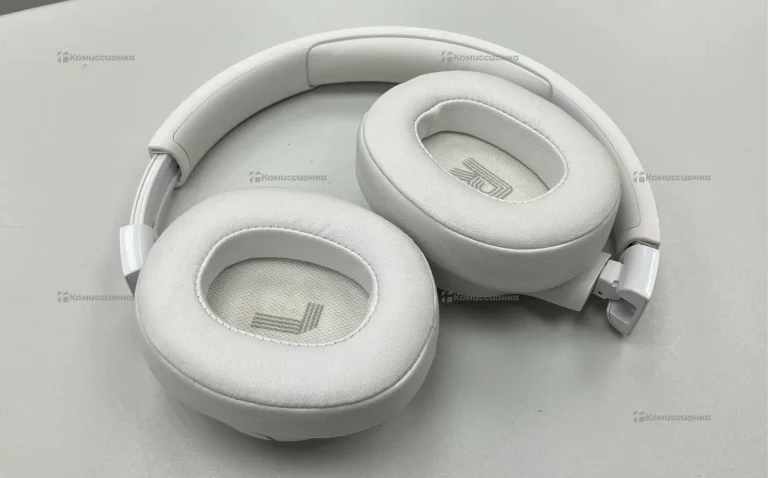Наушники JBL TUNE720BT